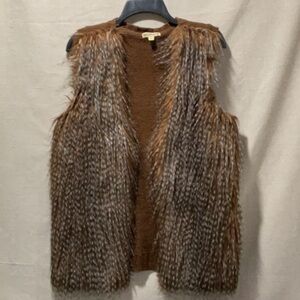 Faux Fur Boho Vest Size Medium